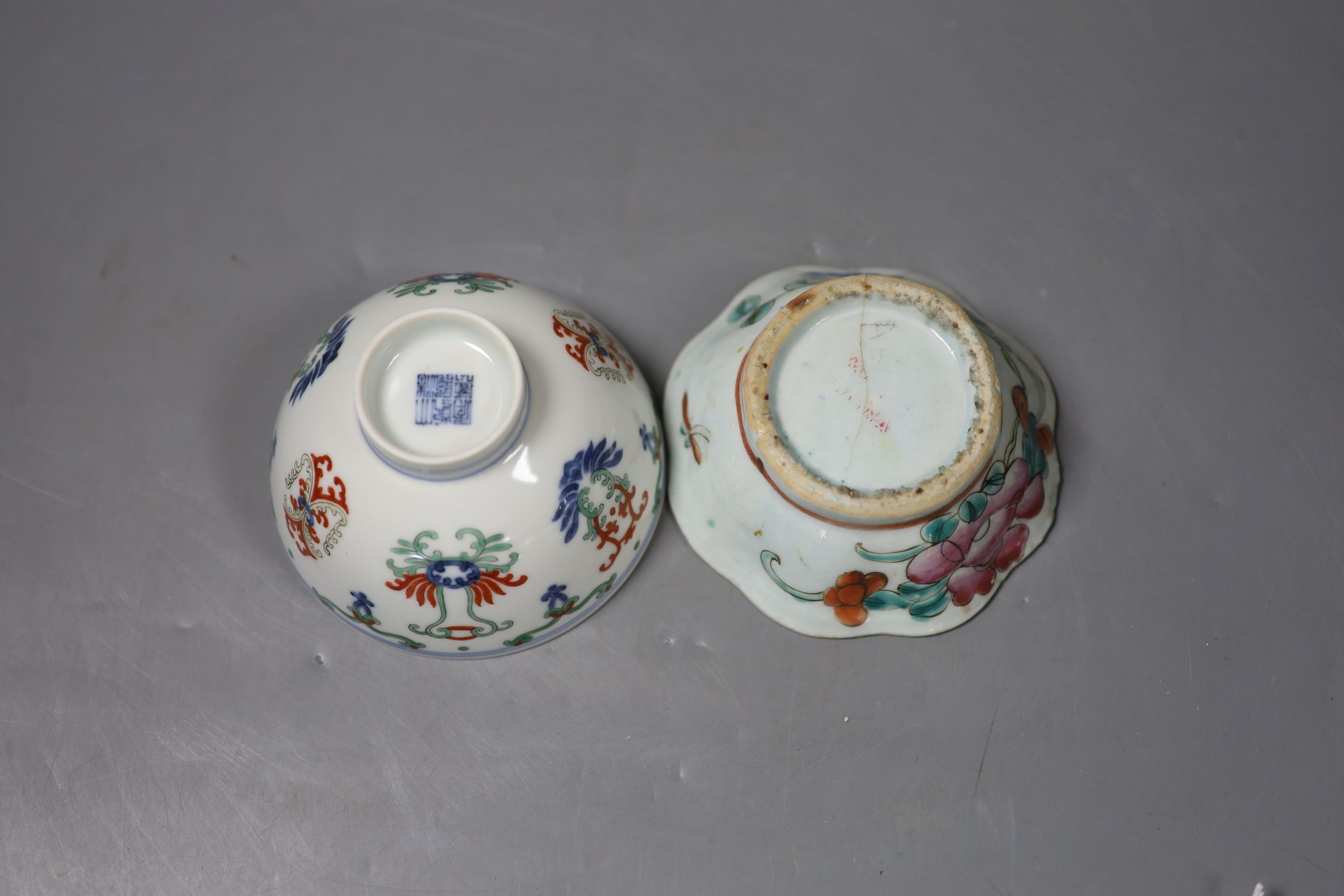 A Chinese cloisonne doucai bowl, 10.4cm and a famille rose dish